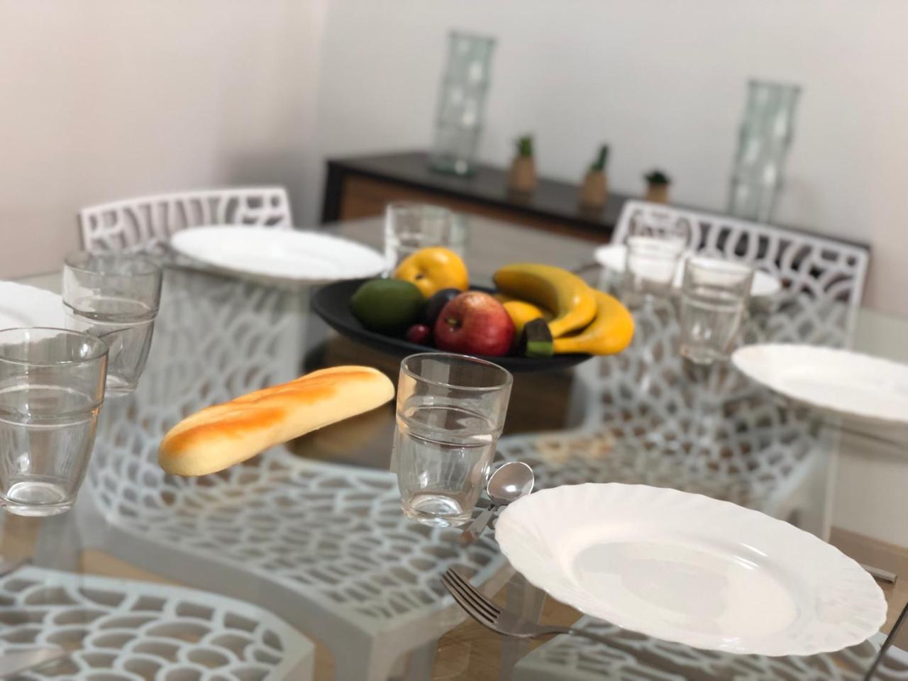 For A Stay Villa Cristal Salou Buitenkant foto